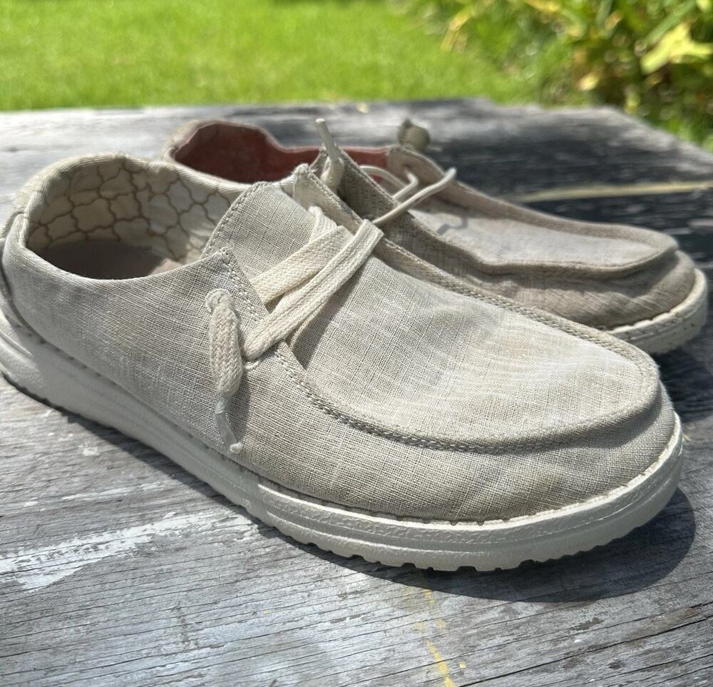 Hey Dude Wendy Chambray White Nut Women’s 7 Regular Flats Shoes 500